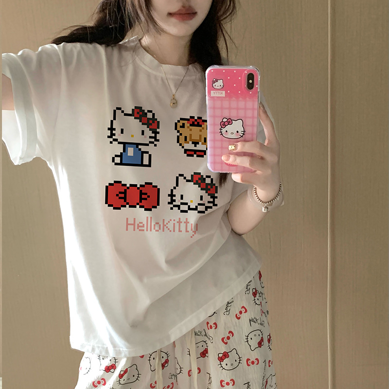 Lindos pijamas de Hellokitty mujeres verano 2025 nuevos pantalones cortos de algodón puro de manga corta traje de servicio a domicilio para niñas