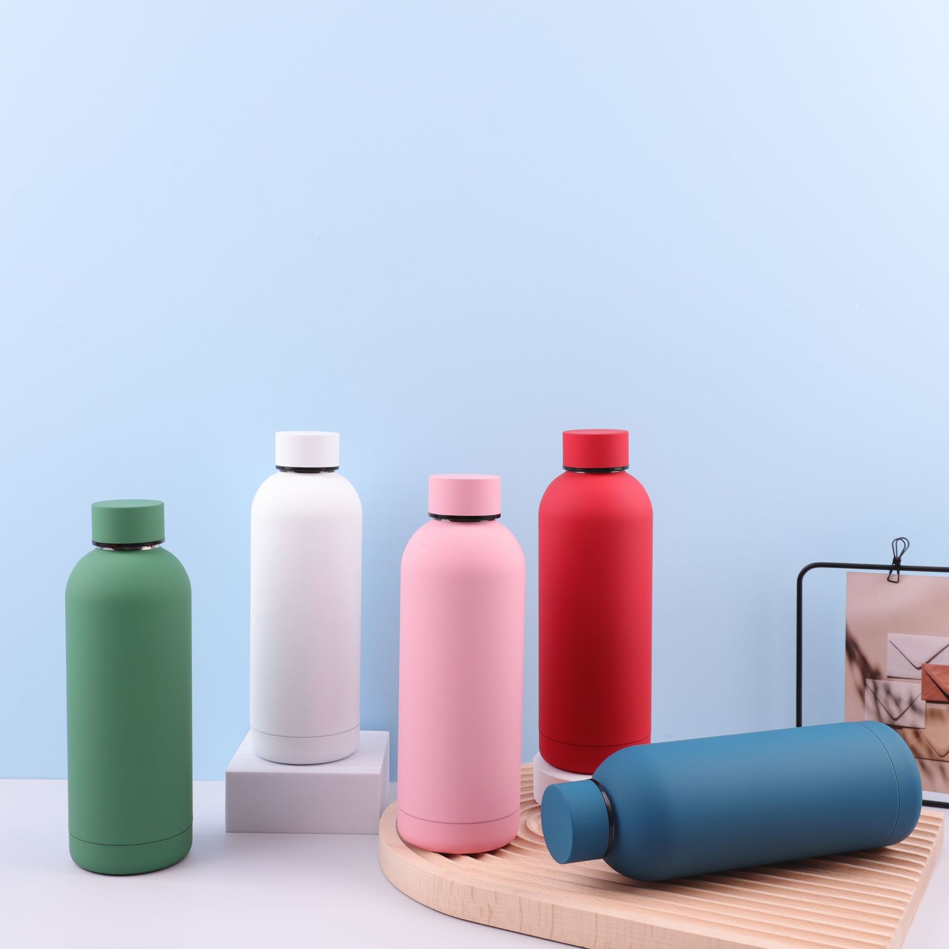 Nueva taza esmerilada 304 Acero inoxidable pequeña boca botella ventosa al aire libre deportes americanos gran capacidad taza de agua pintura botella de agua