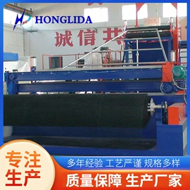 塑料挤出机;发泡设备;塑料拉丝机