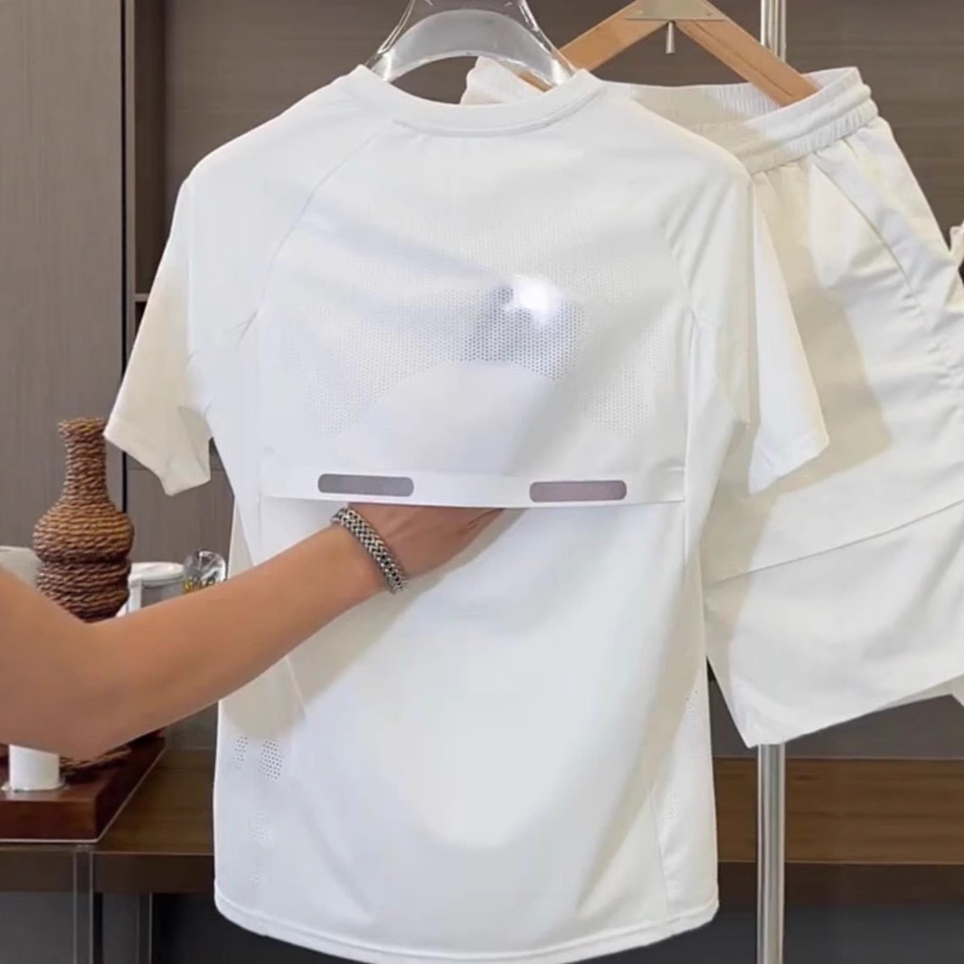 summer thin sports T-shirt for men and women with a round collar