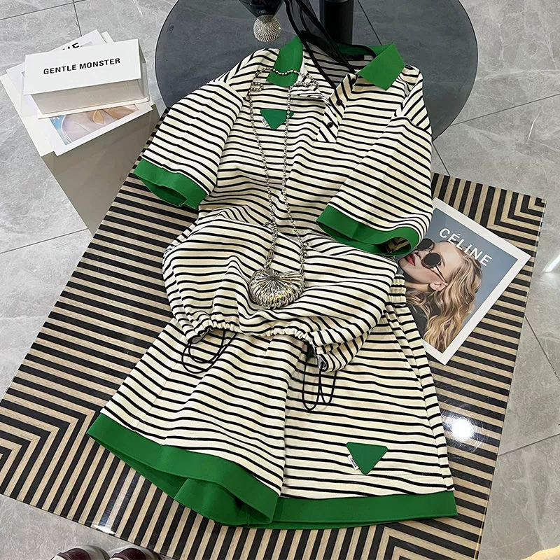 2023 летняя новая женская одежда в Корейском стиле, Свободный Плюс Размер, уменьшающий возраст, повседневный спортивный костюм из двух частей в стиле Chanel, женский