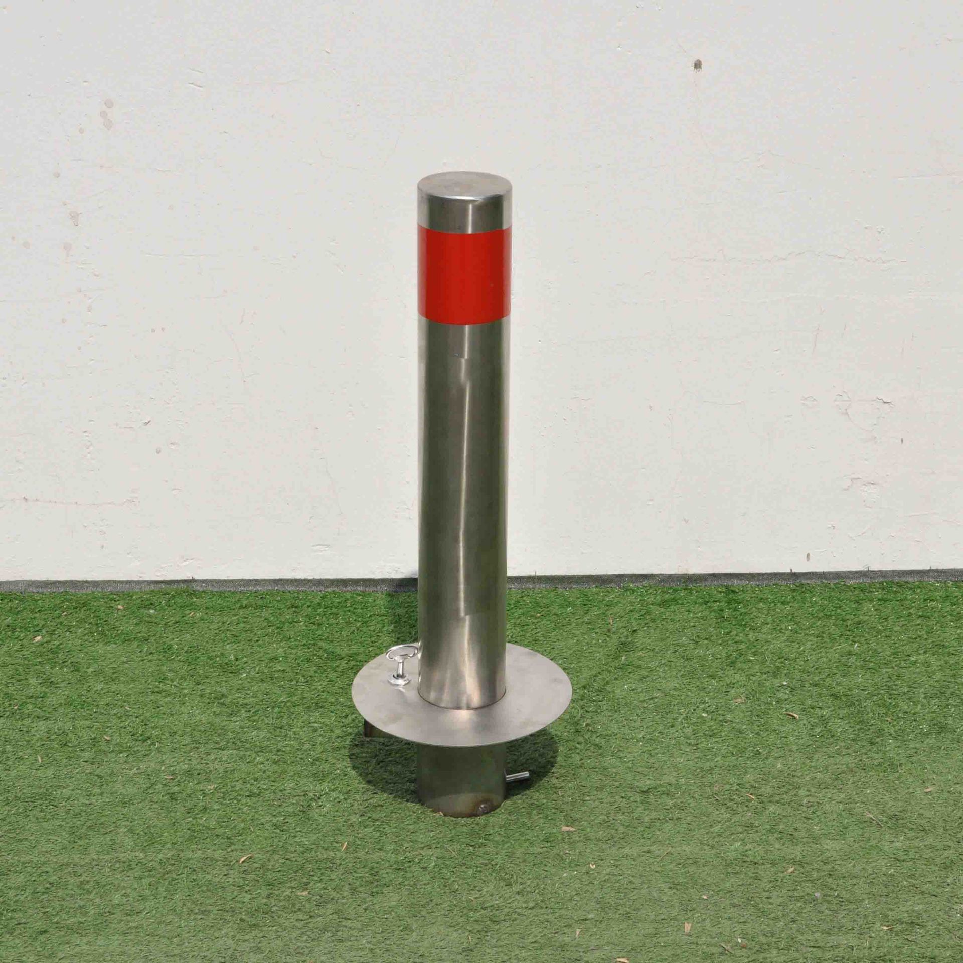 苏州交通设施/不锈钢交通路桩路障/固定式路桩/苏州预埋式路桩