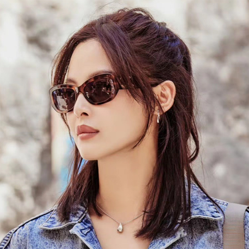 辛芷蕾同款墨鏡女高級感復古玳瑁框太陽眼鏡大臉防紫外線太陽鏡男