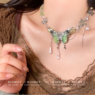 The Wizard of oz ~ Green Ice Crystal Butterfly Necklace Women's Light Luxury Sexy Necklace Sweet Cool Hot Girl Clavicle Chain 2025