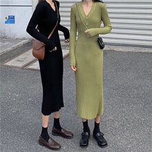 收腰显瘦气质显高配大衣的过膝长款毛衣裙子打底针织连衣裙女秋冬