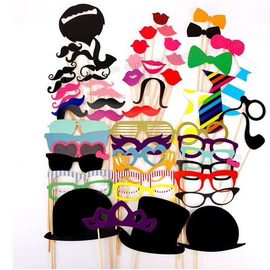 场地布置道具;化妆服饰道具;圣诞装饰品