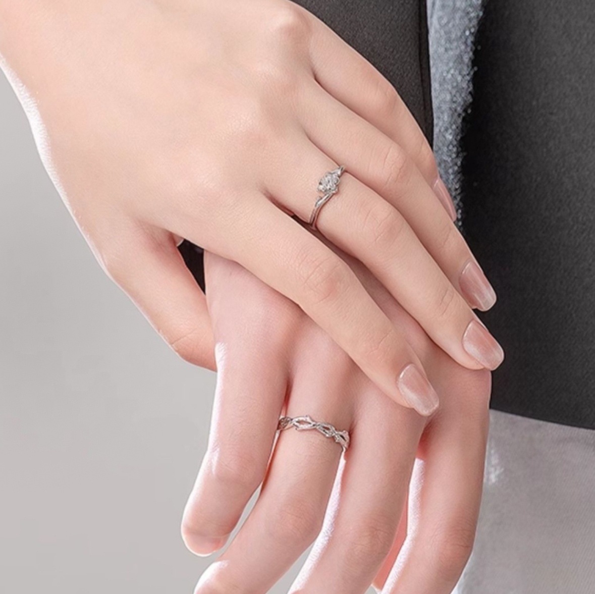 Luxury Minimalist Men's Ring For Men Sleek Modern Design For Daily_voghion.com