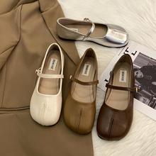 ��ʽ���������䵥ЬŮ2025�¿��ļ��ٴ�ƽ����ȹ�����׶���Ь