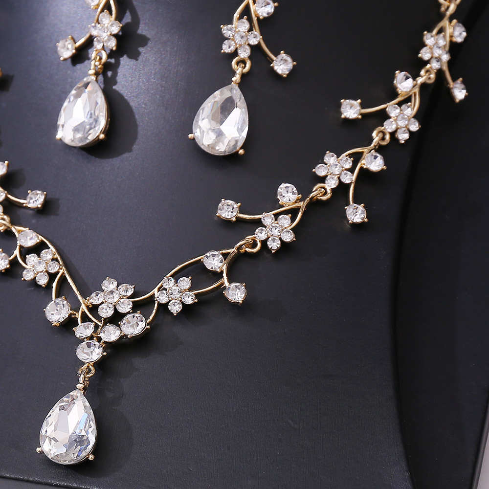 新娘水晶项链皇冠三件套