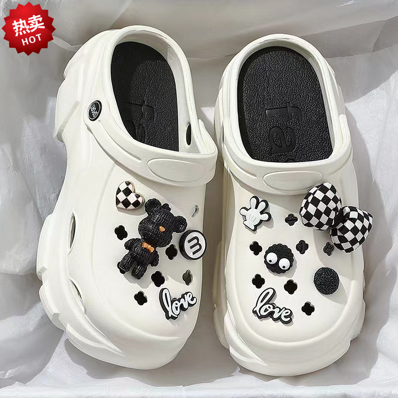 Hole Shoes Slippers Women's Summer Korean Style Thick Sole Height Increased Home Non-Slip Fashionable Cute Beach Sandals for Outer Wear Hole Shoes Slippers Women's Summer Korean Style Thick Sole Height Increased Home Non-Slip Fashionable Cute Beach Sandals for Outer Wear