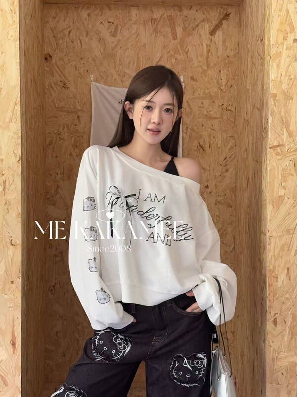 ME KAKAMEE十三行秋季甜辣卡通烫钻KT宽松假两件斜肩卫衣女 S3618|undefined