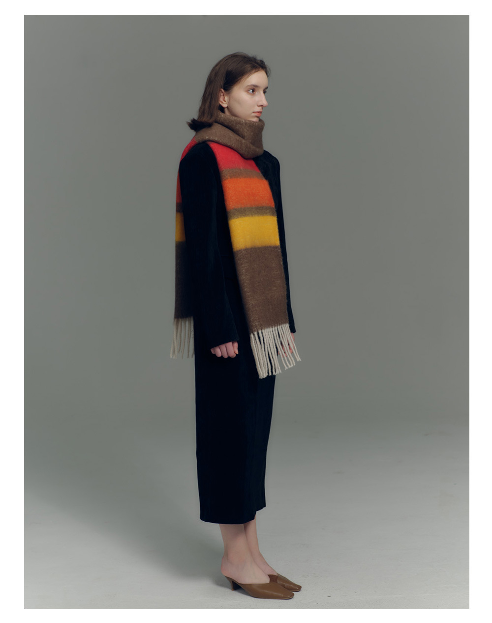 Designer-Schal mit Fransen aus Kaschmirimitat in Regenbogenfarben mit passenden Streifen für Damen im Herbst-/Winter-Stil mit weichem, verlängertem Halsausschnitt_voghion.com