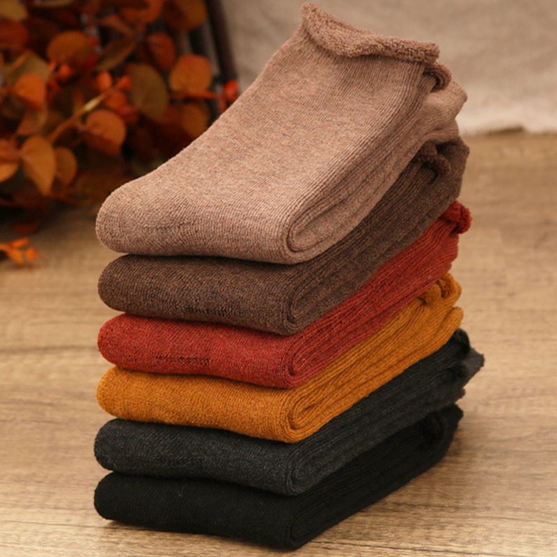 Hemming socks women's autumn and winter mid-calf socks solid color versatile thickened cold-proof fleece-lined winter warm loose women's socks Hemming socks women's autumn and winter mid-calf socks solid color versatile thickened cold-proof fleece-lined winter warm loose women's socks