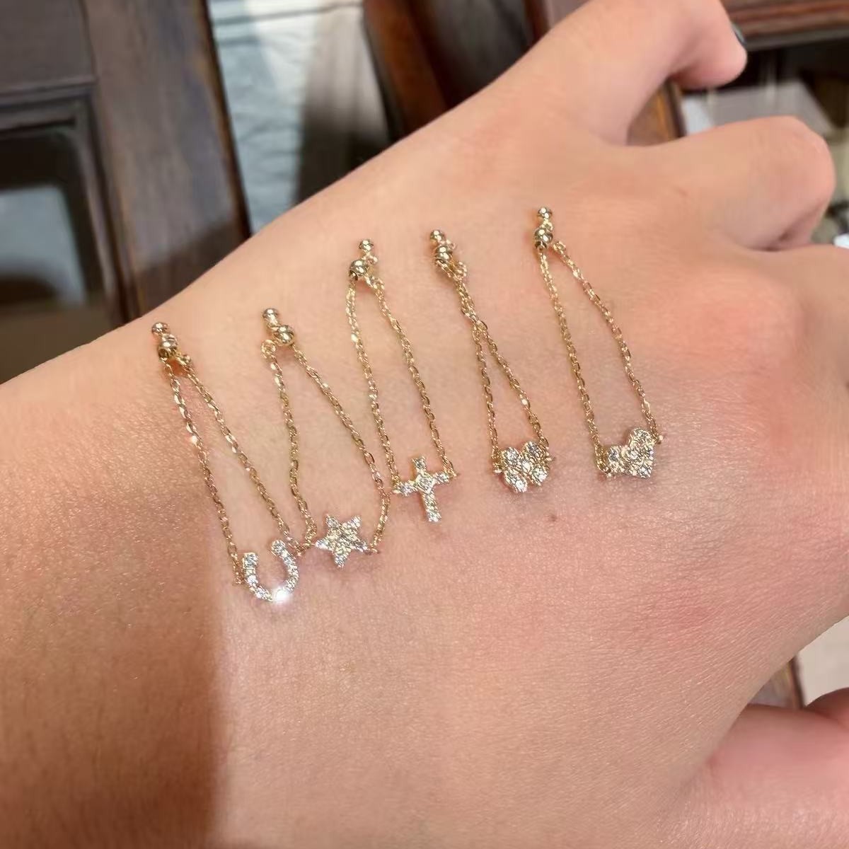 Japanese-style, lightweight luxury, sparkling cubic zirconia mini cross horseshoe ring, versatile for layering, adjustable ring for the index finger
