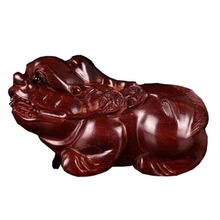 血檀斗牛手把件核桃挂件手串生肖吊坠木雕工艺摆件饰品