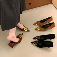 新款叠穿复古尖头浅口2026年春季单鞋女细跟金属扣时尚气质高跟鞋