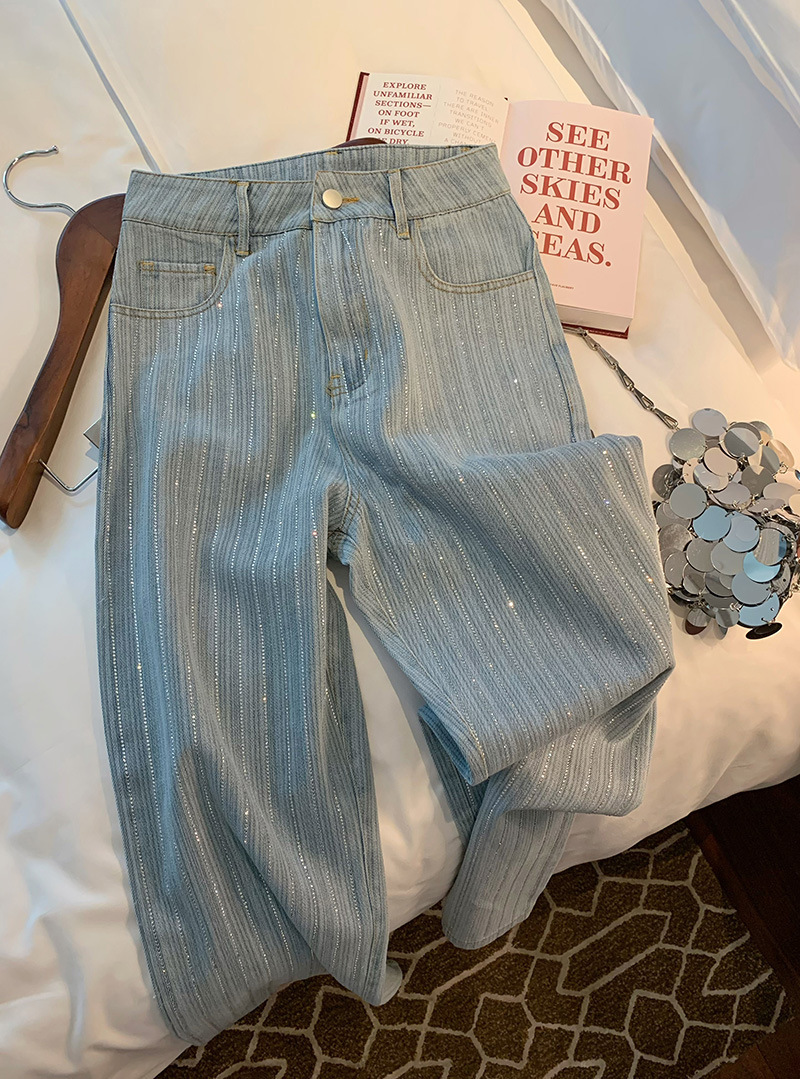 Light Blue Chic Diamond-Embellished Straight-Leg Jeans