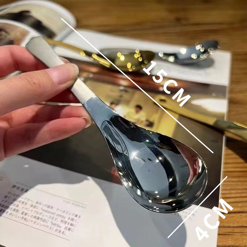 [Spot al por mayor] cucharas de acero inoxidable de alto valor para el hogar encantador palacio de oro. El cucharón