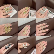 韩式超闪个性镶钻花朵流苏耳环轻奢高级感网红爆款滴油百搭耳饰品