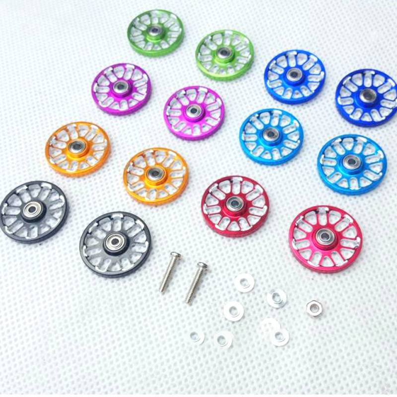 Clear goods self-made four-wheel drive accessories 19mm aluminum alloy lightweight hollow snowflake guide wheel single price Clear goods self-made four-wheel drive accessories 19mm aluminum alloy lightweight hollow snowflake guide wheel single price