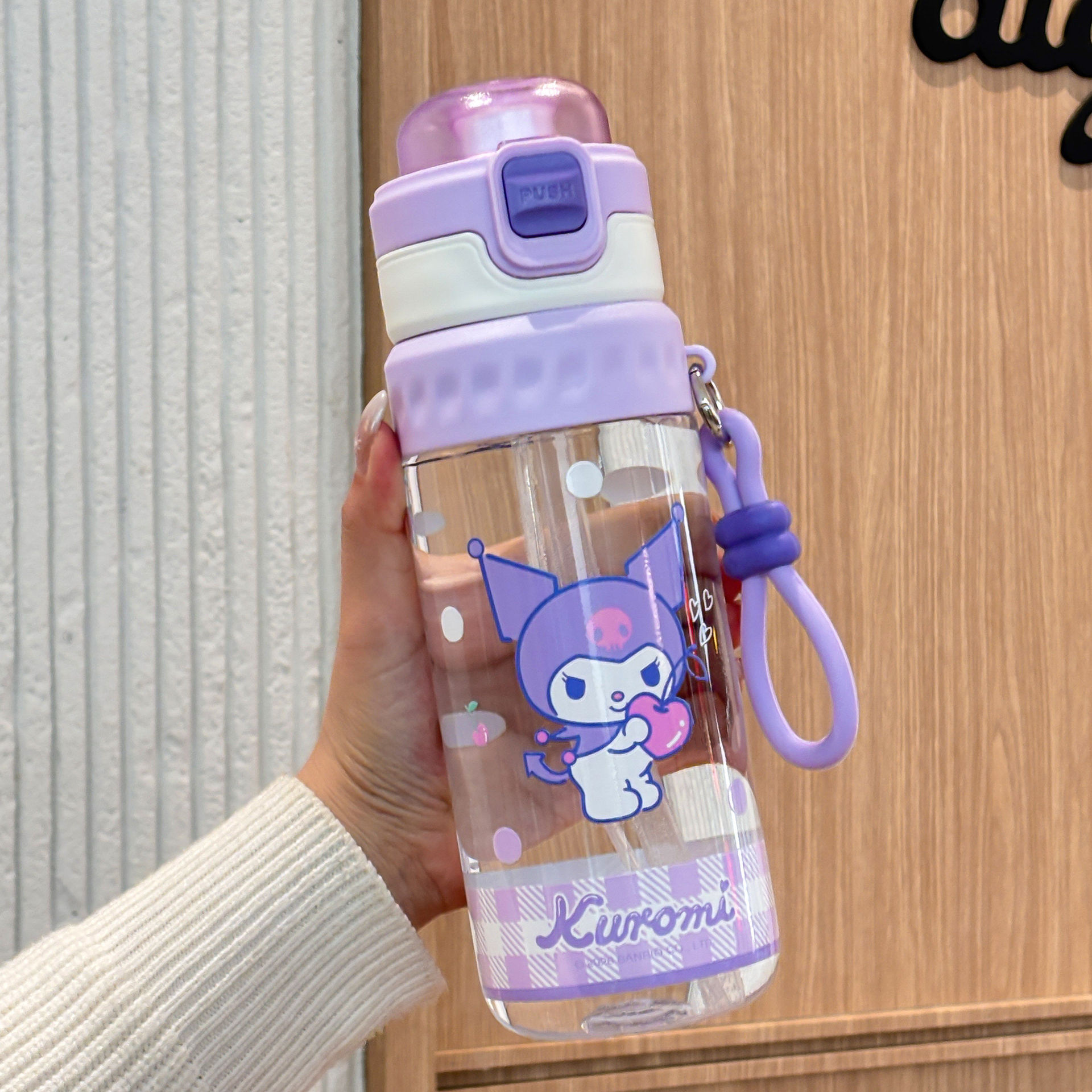Sanrio tazas de agua de gran capacidad para niños, niñas encantadoras para estudiantes de primaria, 2026 nuevas tazas de spray de verano