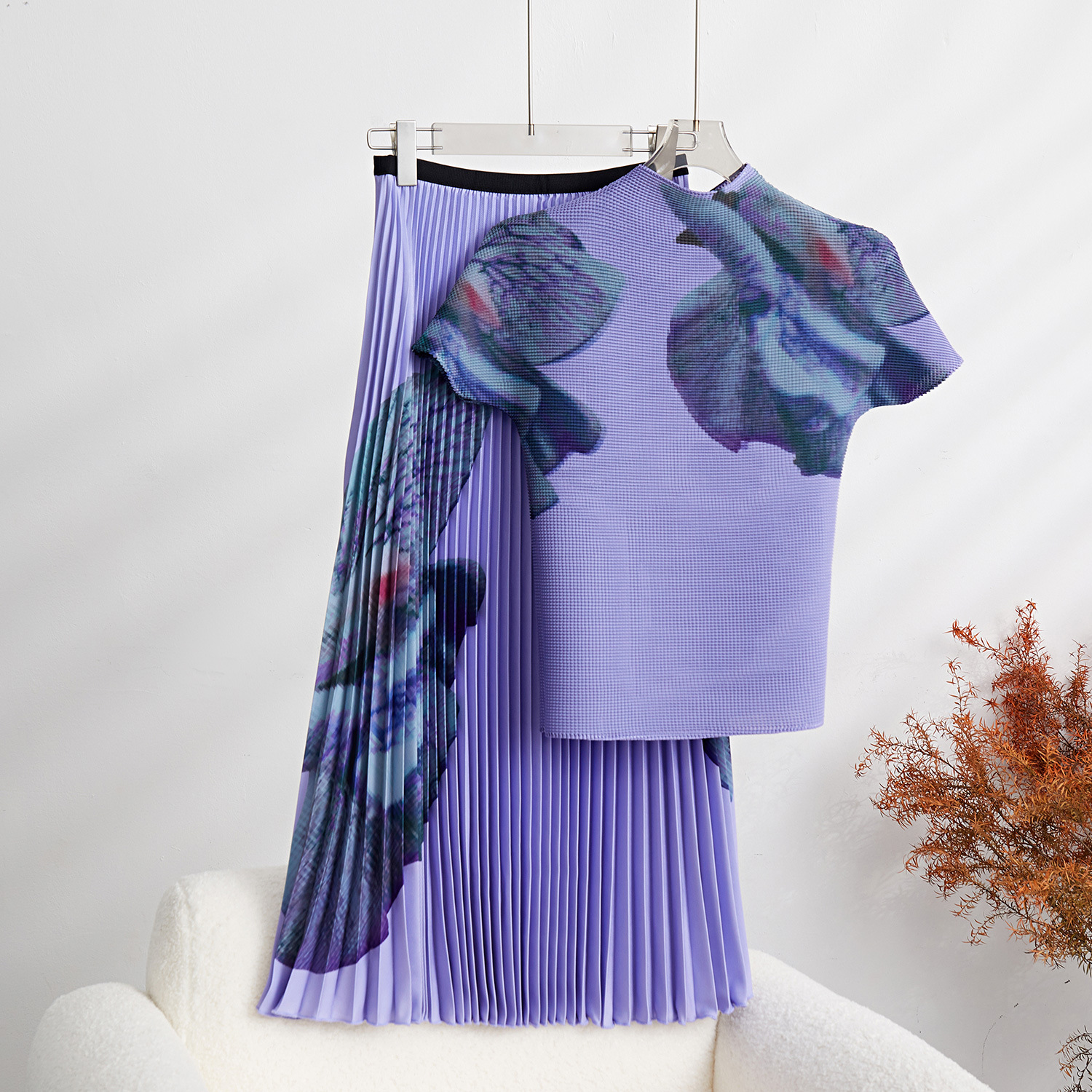 Women's Pleated Skirt Set - Floral Print Top & Long Pleated Skirt - Japanese-Inspired Casual Outfit (Purple/Pink/Dark Green/Gray, Sizes 78-90cm)_ecoleips.com