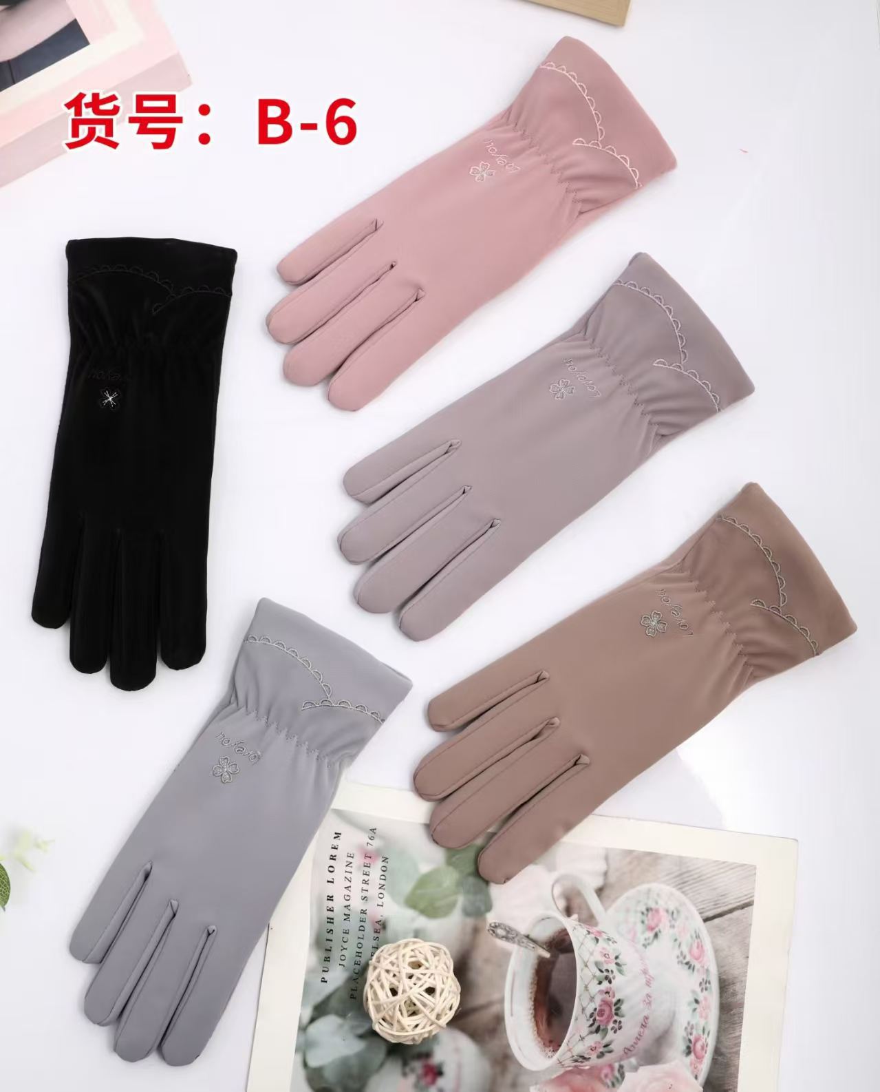 Guantes de invierno para mujer forrados de lana engrosada estudiante cálido resistente al frío pantalla táctil conducción guantes de coche eléctrico al por mayor