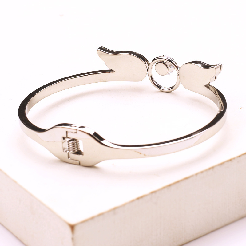 Daily Occasion Elegant Angel Wings Titanium Steel Inlay Zircon Bangle