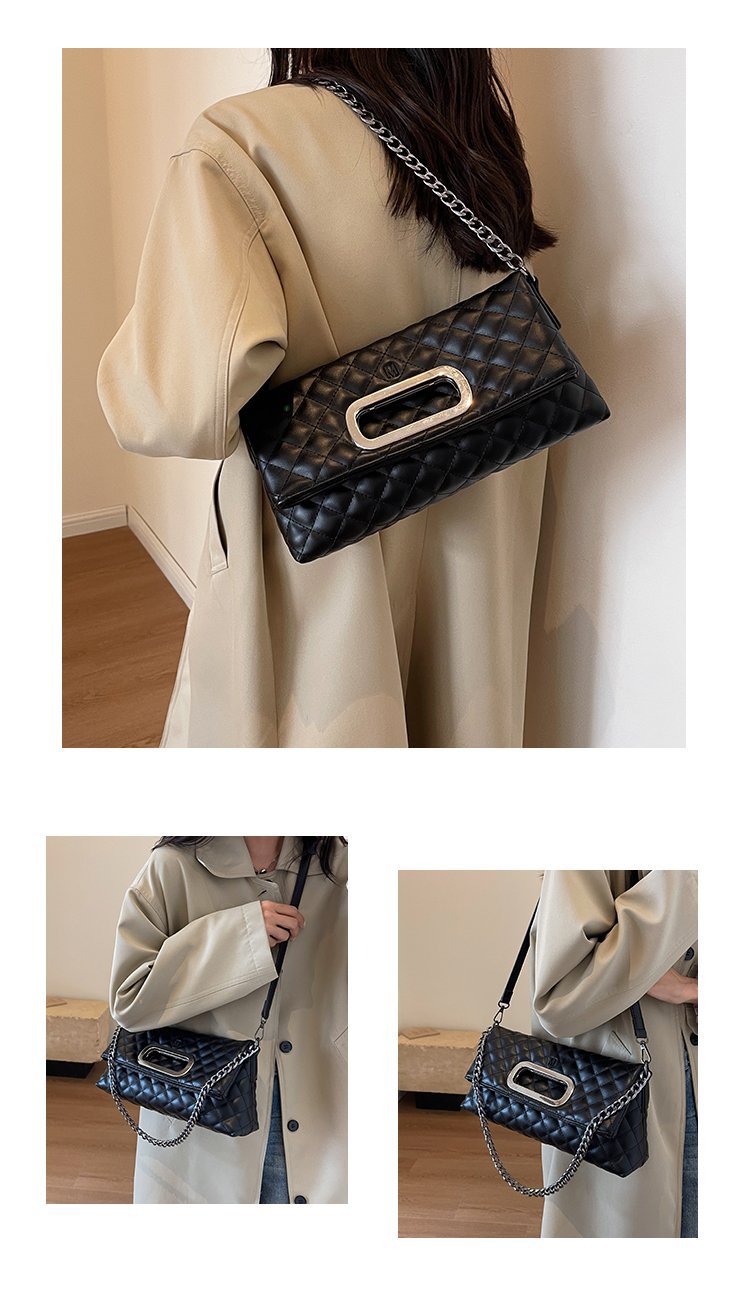 Kleine luxuriöse Klapp-Ohrtasche für Damen 2024 neue Mode-Umhängetasche hochwertige Unterarmtasche mit Diamantkette_voghion.com