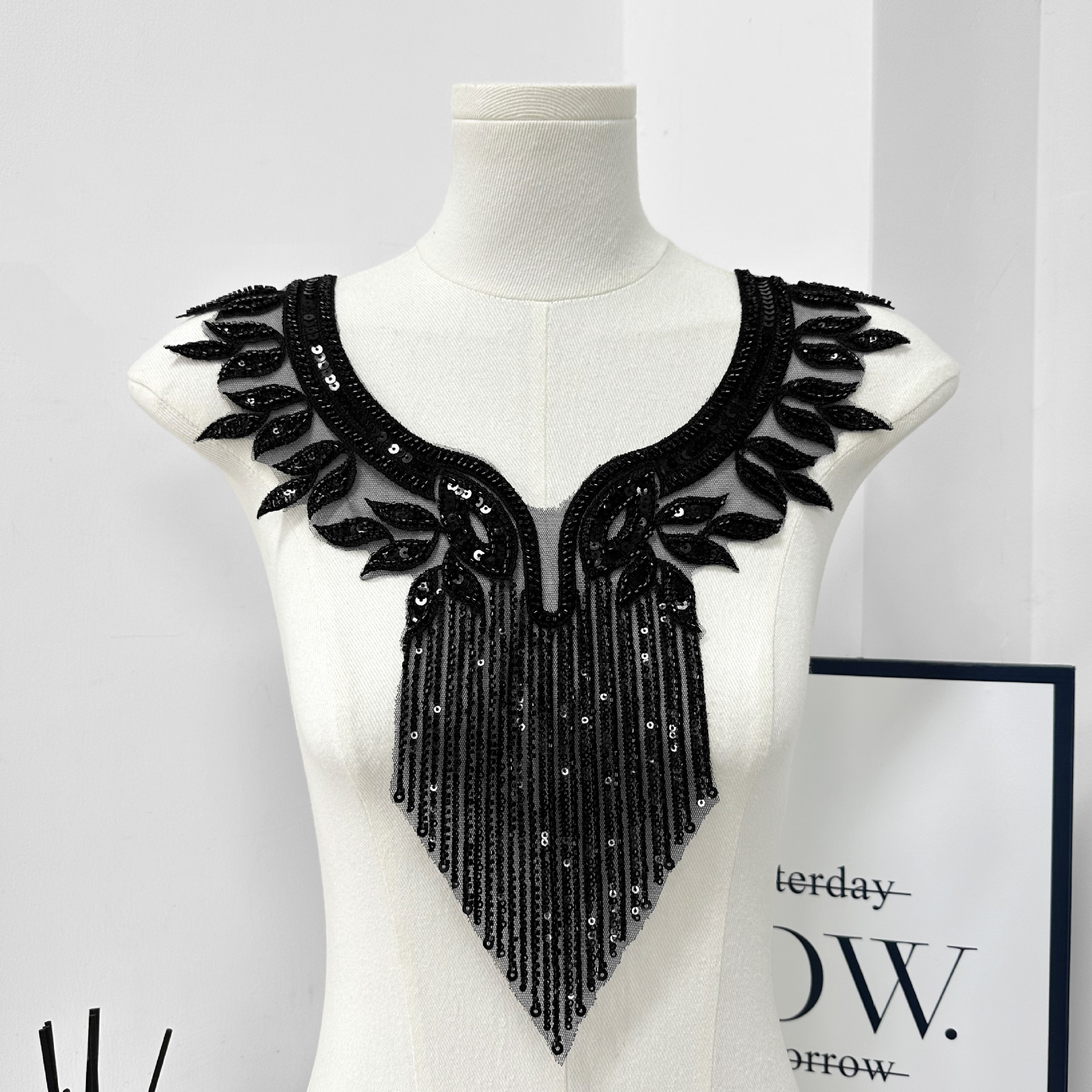Exquisito cuello dorado, pegatinas decorativas, bordados con lentejuelas, vestidos artesanales, vestidos, zapatos y sombreros, accesorios de bricolaje
