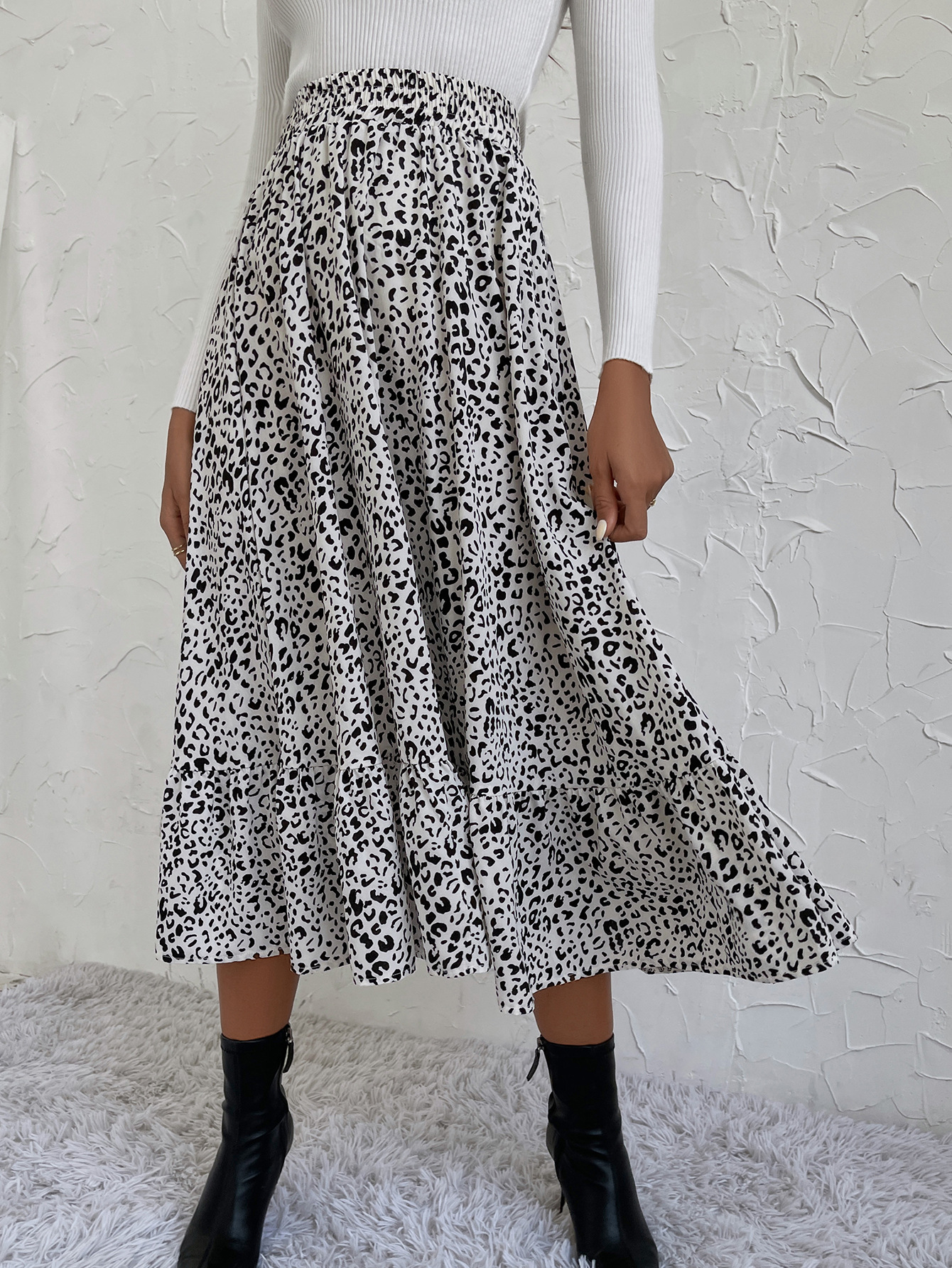 182g Weight Midi Dress Dress Length Type Skirt Dresses Type Spandex, Polyester Fabric Type High Waist Waist Line Inelastic Elasticity Holiday, Daily Occasion Regular Fit Fit Type Ditsy Floral, Leopard Pattern Spring, Autumn Season Women's Gender Casual, Streetwear Style Spring Autumn Casual Streetwear Ditsy Floral Leopard Spandex Polyester Midi Dress Skirts 10