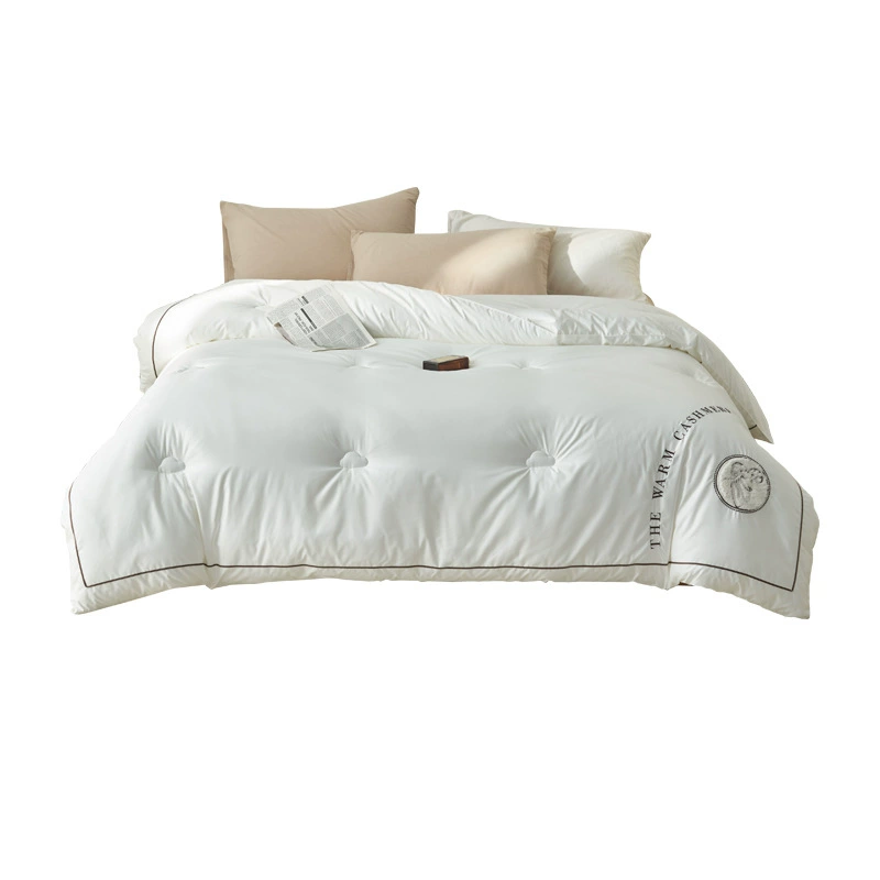 Universal import keep warm summer duvet