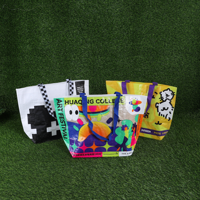 Factory wholesale Yijia bag large capacity antifouling waterproof storage snakeskin bag shopping mall gift bag can be printed