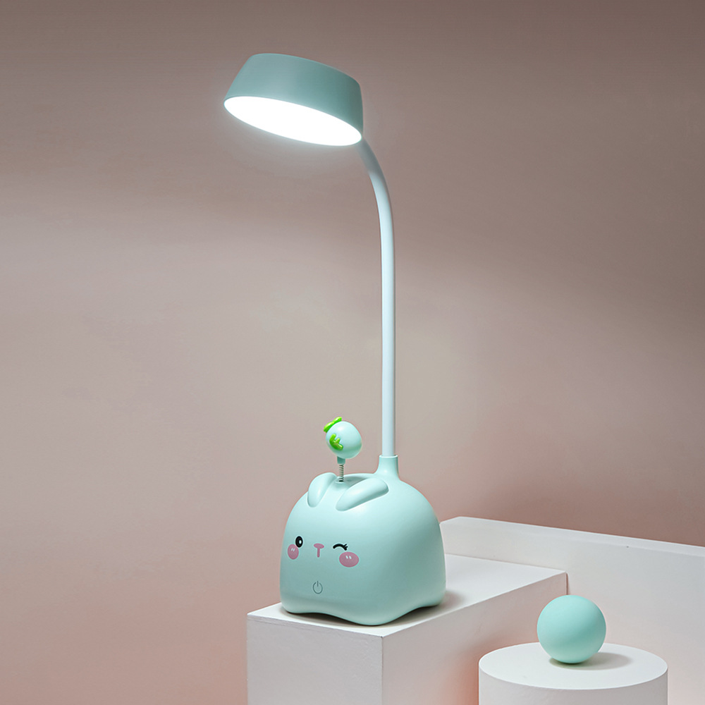 8105 摇摇趣味护眼台灯