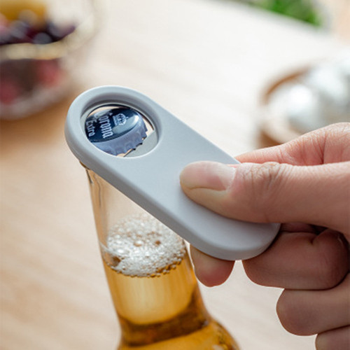 Multifunctional kitchen refrigerator stainless steel magnetic beer bottle opener can opener bottle opener
