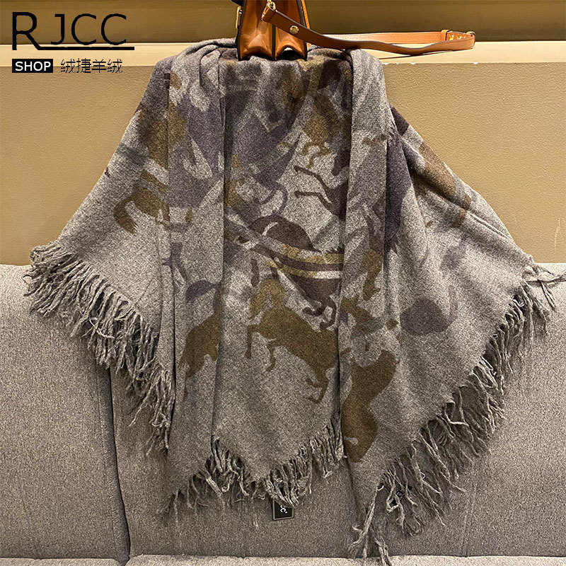 RJCC跨境批发秋冬羊绒印花欧美四面毛须披肩大马女士保暖舒适方巾|undefined