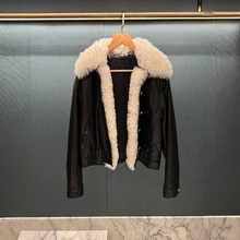高定复古羊羔毛皮毛一体可拆卸大毛领油蜡绵羊皮真皮皮衣外套女冬