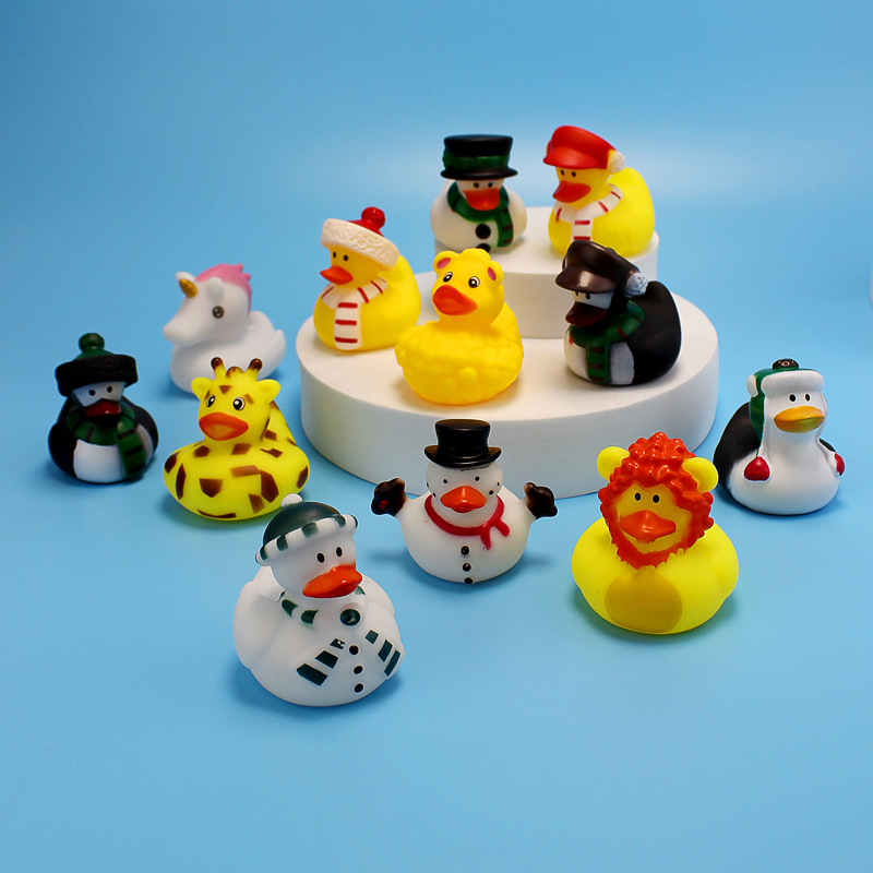Creative Christmas Baby Bath Duck Toy That Makes Sounds When Squeezed, Children's Bathroom Bath Toy