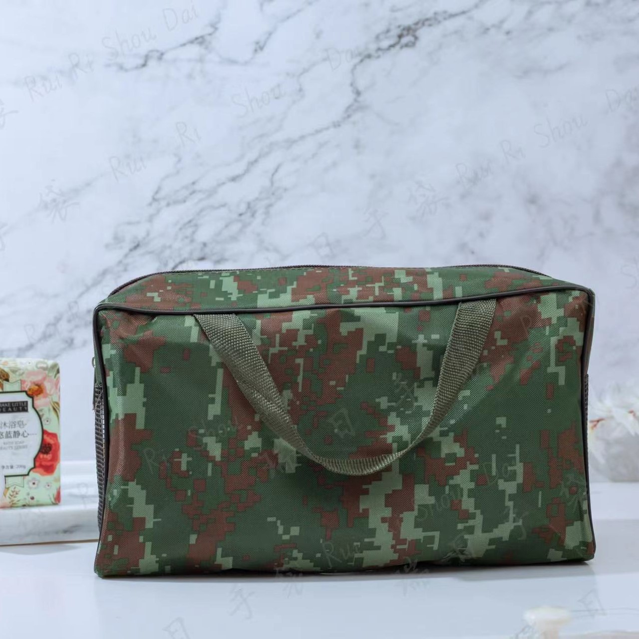 Bolsa de lavado de camuflaje Protección Laboral estudiante entrenamiento militar sitio de construcción carro conductor gran capacidad multifuncional bolsa de baño suministro directo de fábrica