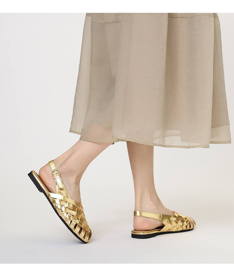 Woven Commuting Sandals With Closed Toe And Buckle Flat Sandals_voghion.com