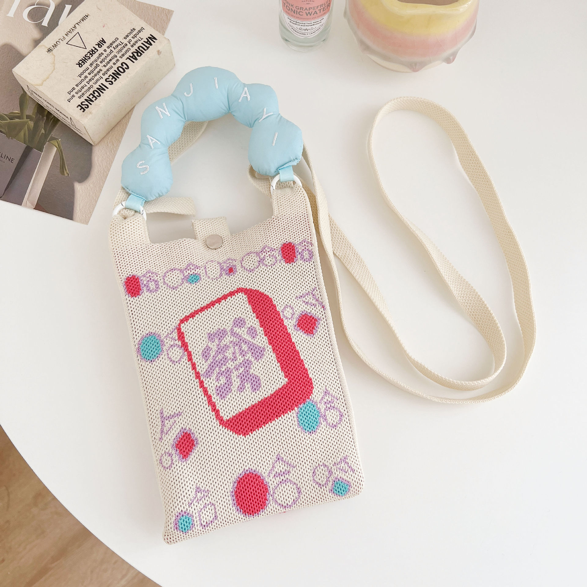 보라색 휴대폰 가방