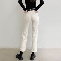 2025年秋新作シガレットパンツ、ホワイトジーンズ、レディースパンツ、ハイウエスト、スリム、ナローフィット、9点丈ストレートパンツ