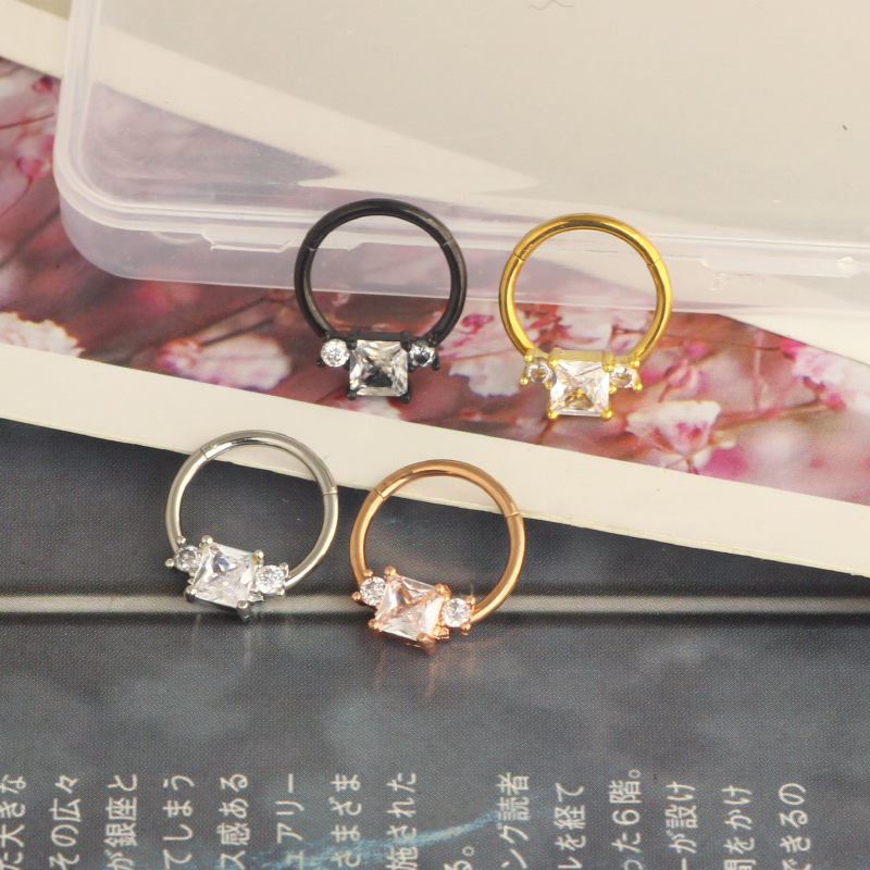 Pointed titanium steel lip stud product view