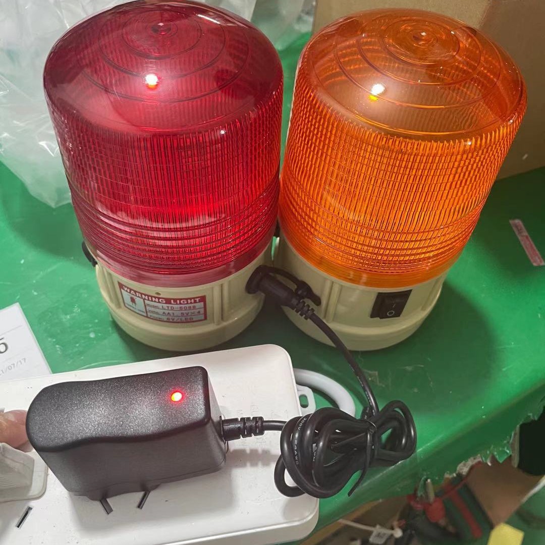 充电LTD-5088带充电器LED警示灯交通路障吸顶磁铁高空作业报警灯