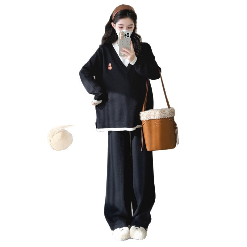 孕妇装秋冬季潮妈新款假两件拼接针织V领休闲时尚洋气时髦两件套|undefined