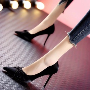 2025������Ů�L�ް���ɫ�\�ڸ߸�Ь���Ś��|���¼��^�Y��������Ь