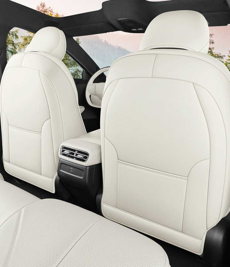26 Xpeng MONAM03 car-specific seat covers, featuring perforated, breathable leather, and designed for all-season use