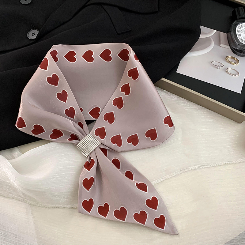 Bufandas de seda larga damas coreanas nuevas bufandas delgadas de cabello correa de cabello temperamento bufandas de seda al por mayor