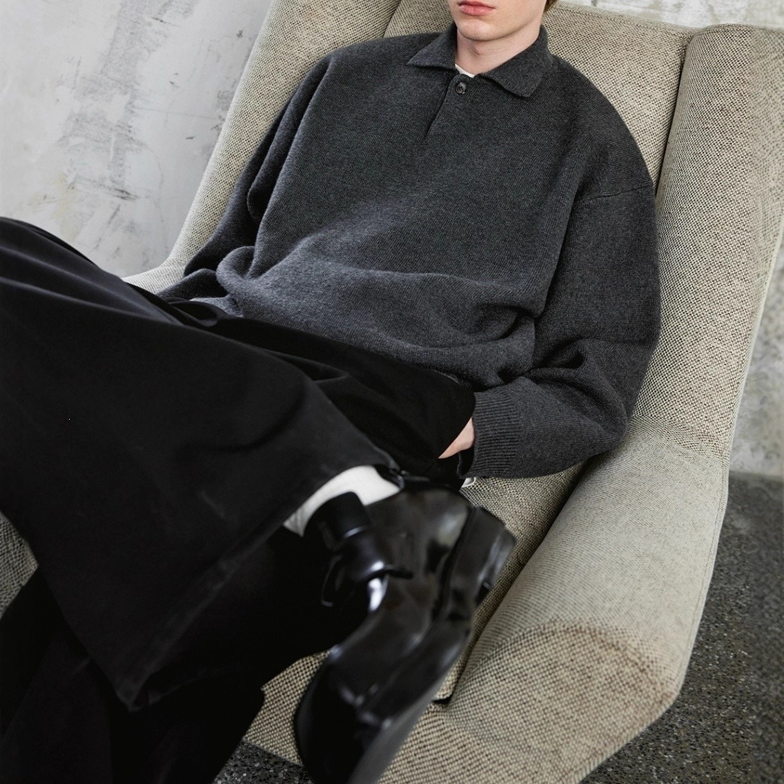 High-density, thick, old-fashioned style polo collar sweater for men, loose fit, polo collar base knitwear