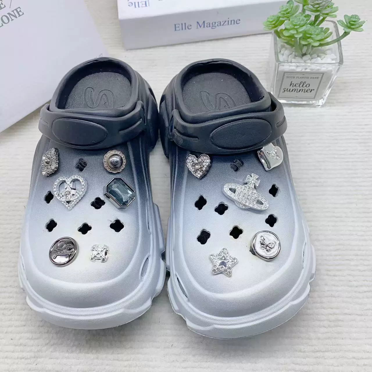 Footwear buckle, removable accessory, DIY